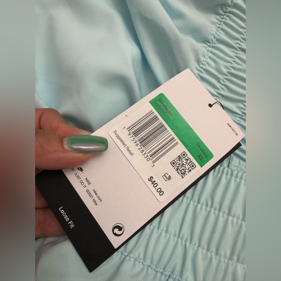 Nike Women's Light Blue Shorts - Picture 4 of 5